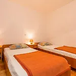50 Meter Bis Zum Mit Meerblick, Kueche, Wlan, Klima